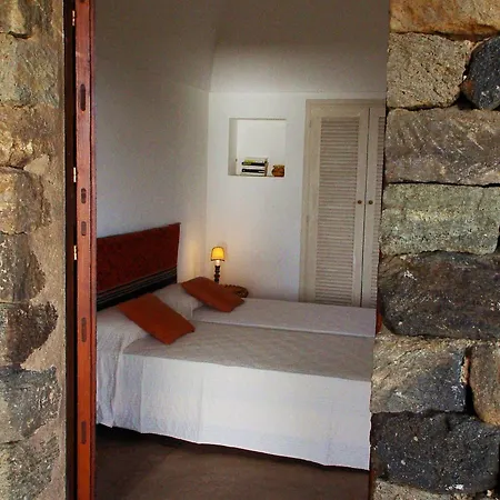 Relais Euterpini * San Michele (Pantelleria)